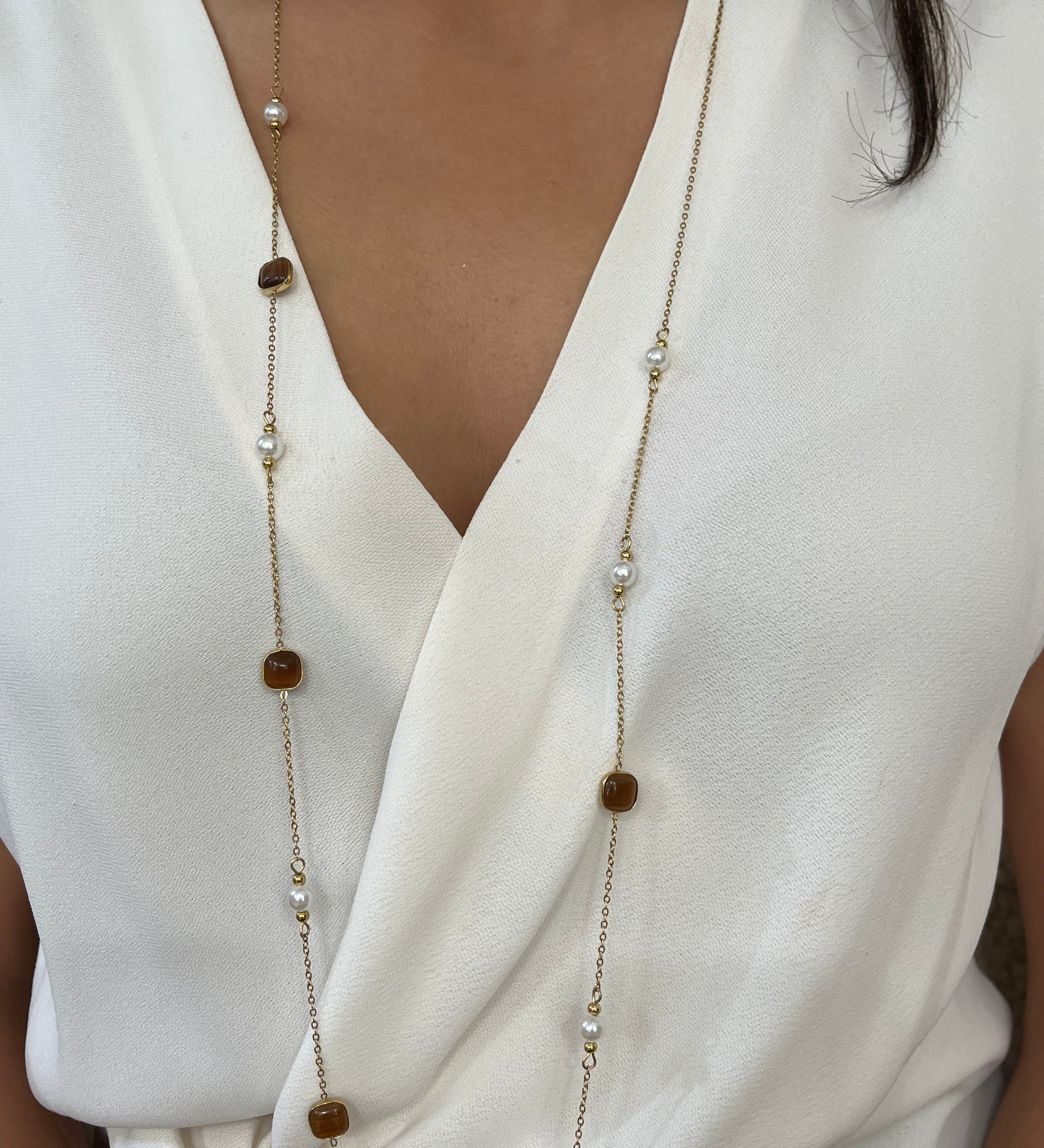 Lolita sautoir necklace available in several colors)