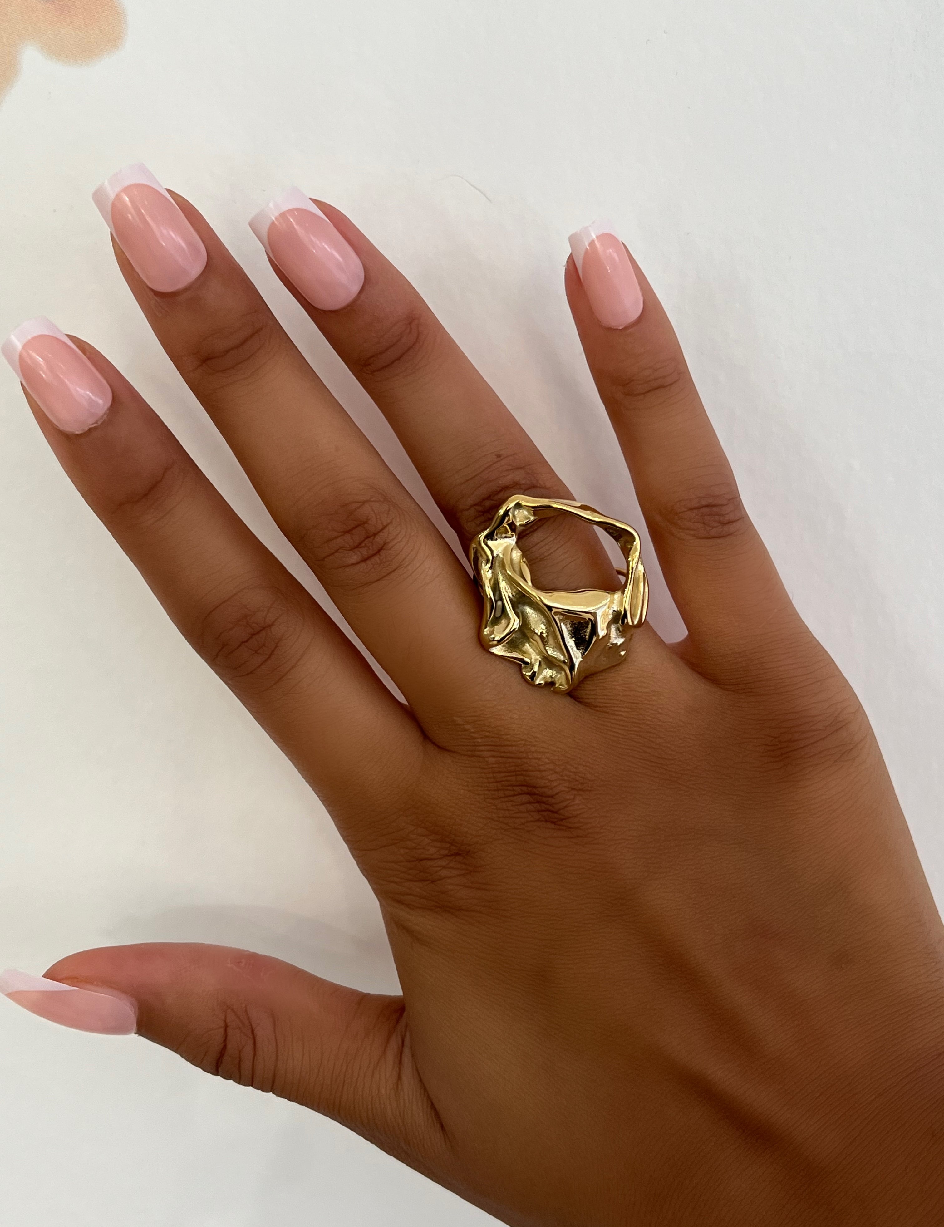 Bague Mystica doré en acier inoxydable 316L résistant à l’eau