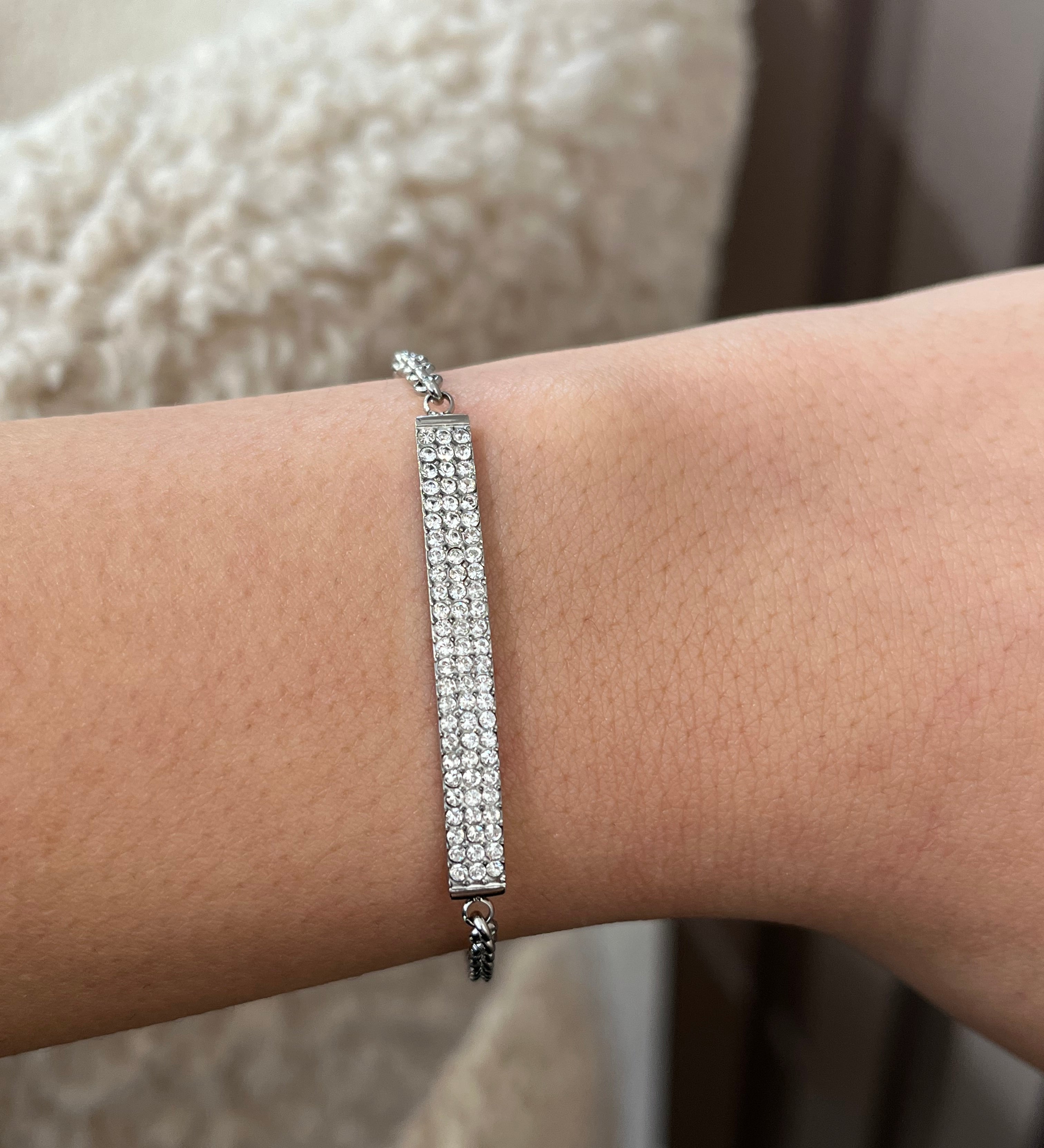 Pulsera de colección (disponible en oro o plata)