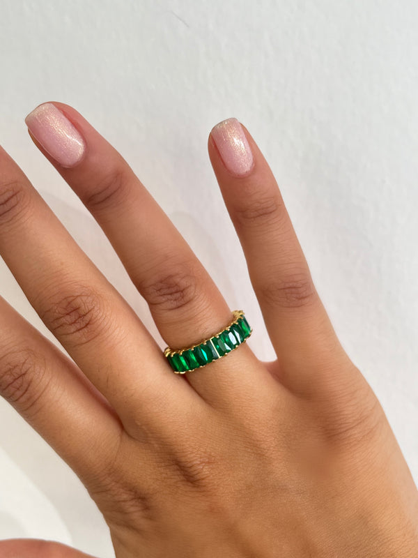 Green Diamond Ring