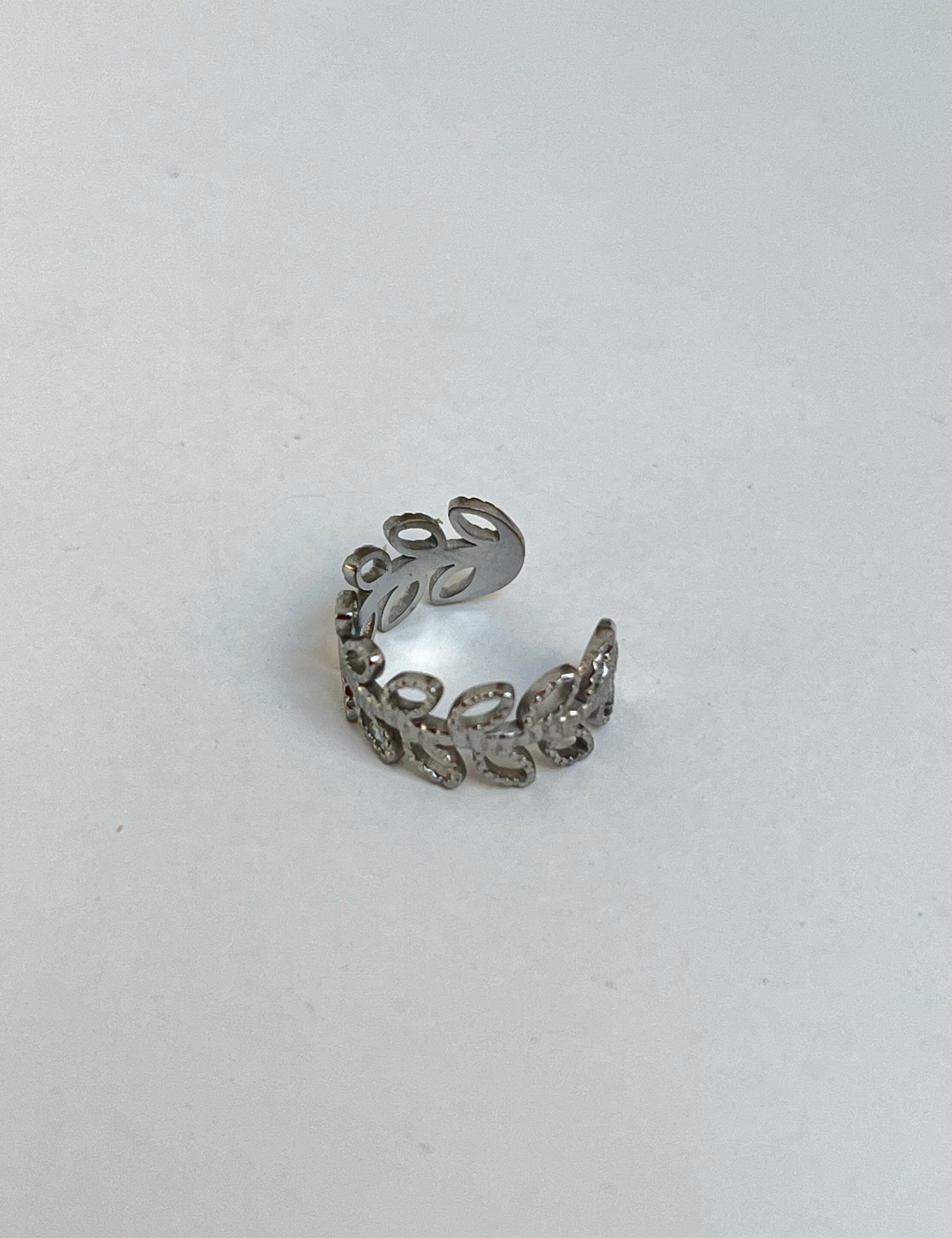 Earcuff Feuille argent en acier inoxydable 316L Ordiajade, résistant à l’eau et hypoallergénique