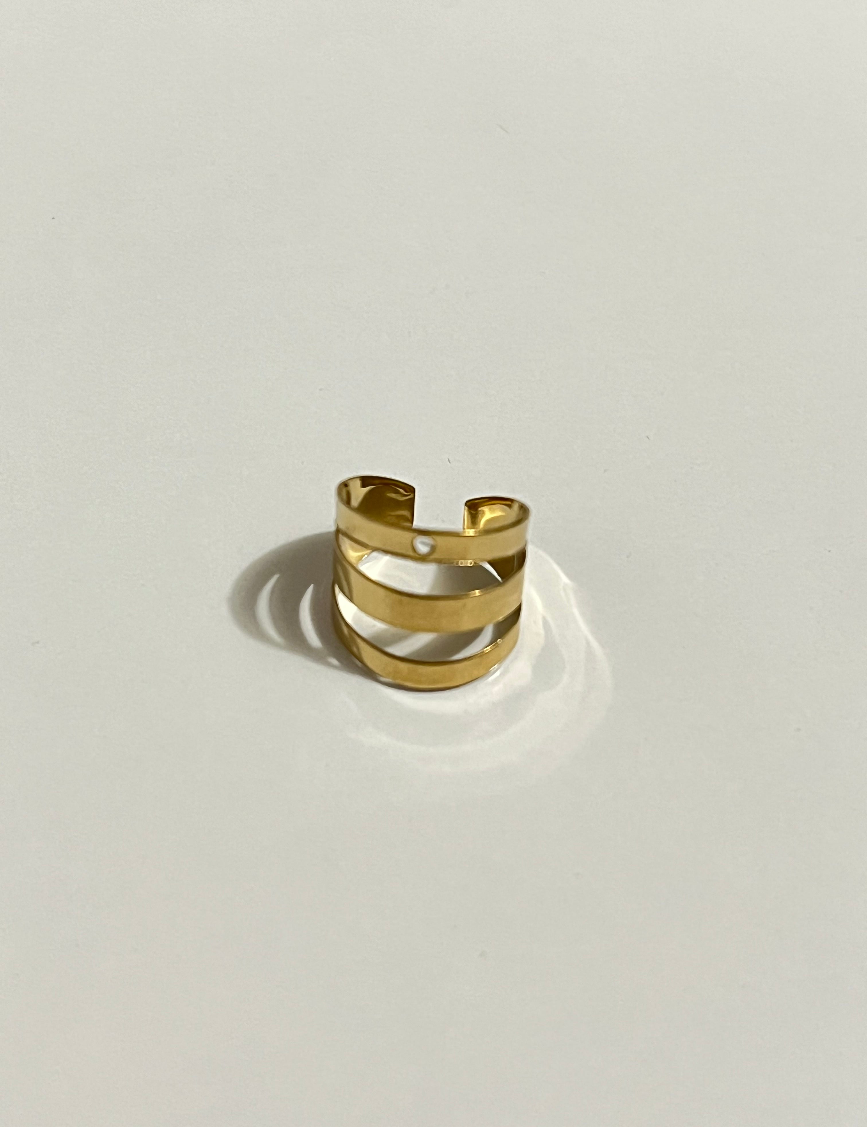 Earcuff Din doré en acier inoxydable 316L Ordiajade, waterproof et hypoallergénique
