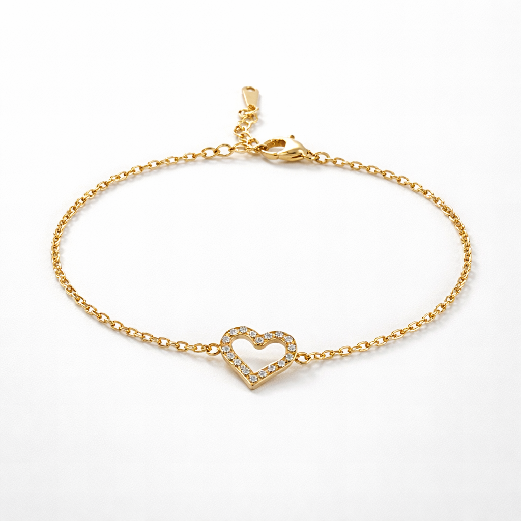 Bracelet cœur doré en acier inoxydable Ordiajade fond blanc