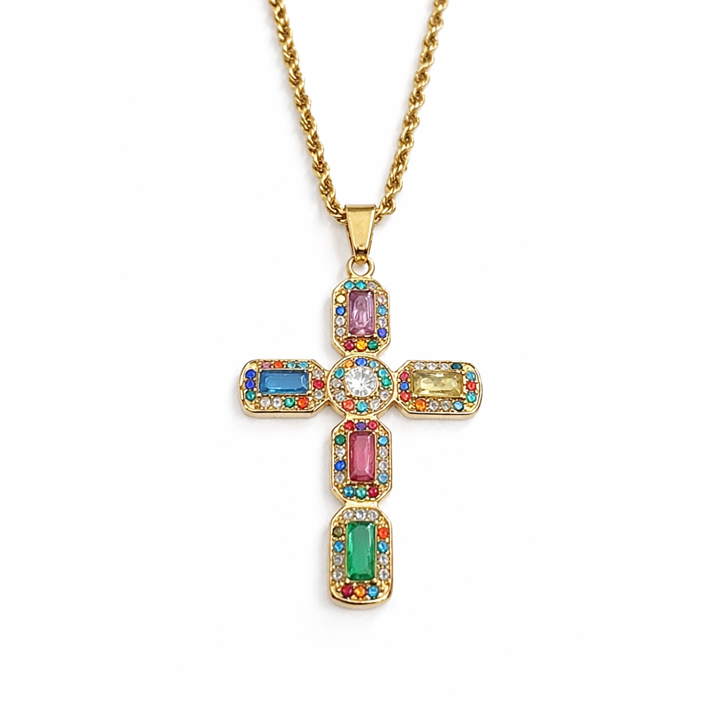 Collier croix multicolore doré en acier inoxydable Ordiajade fond blanc