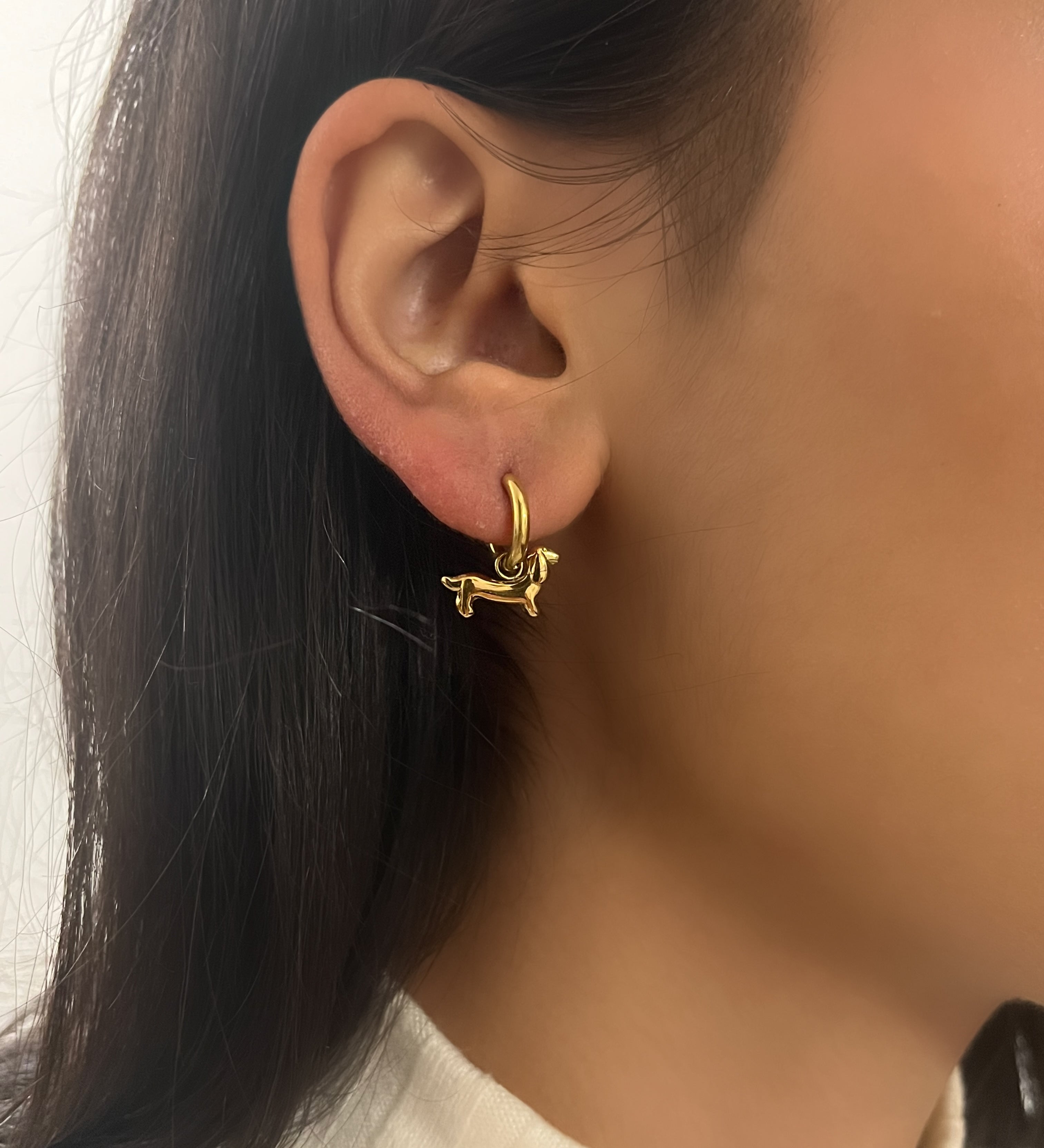 Boucle d’oreille Dog  chien doré en acier inoxydable 316L résistant à l’eau