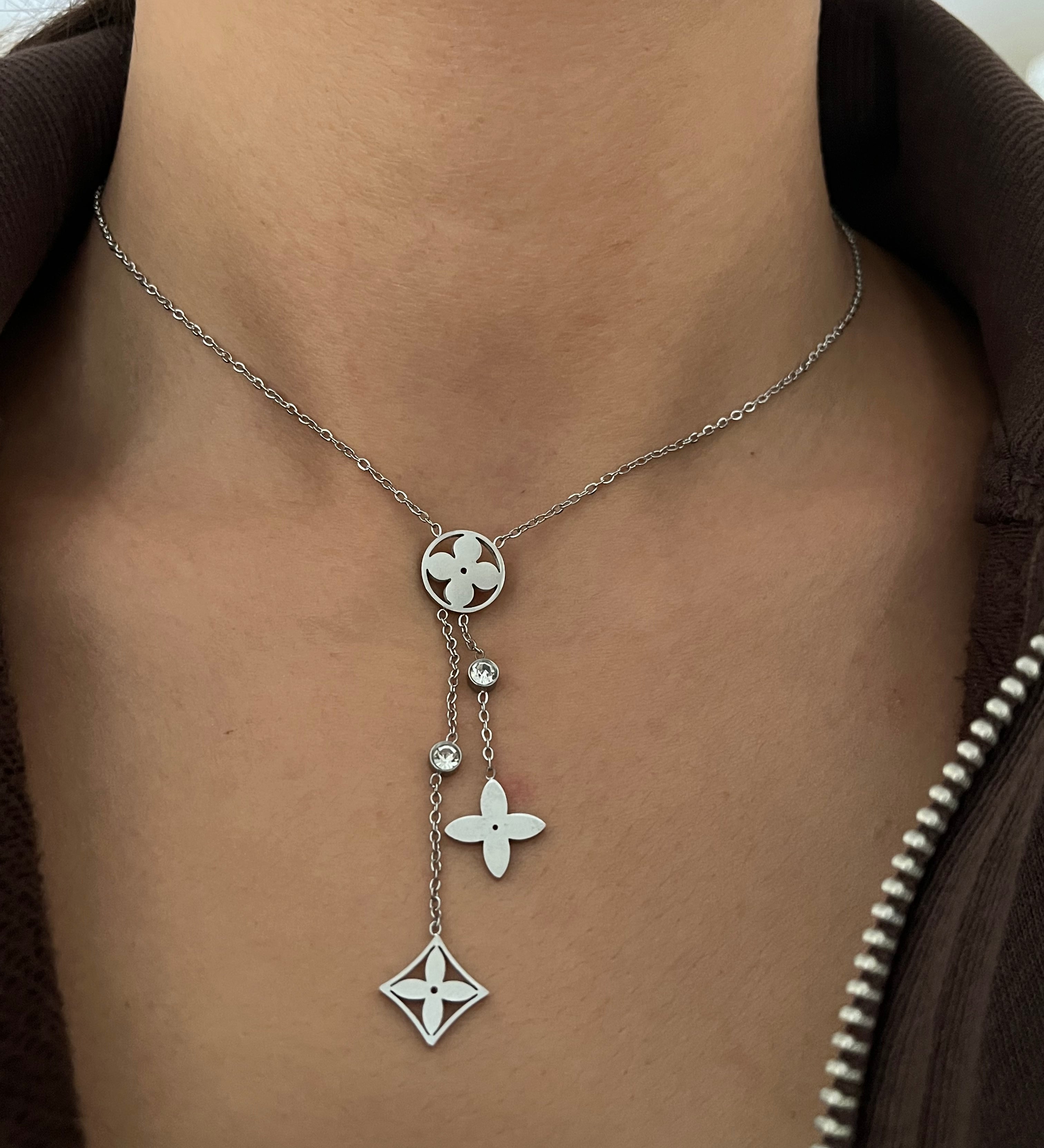 Collier Sana