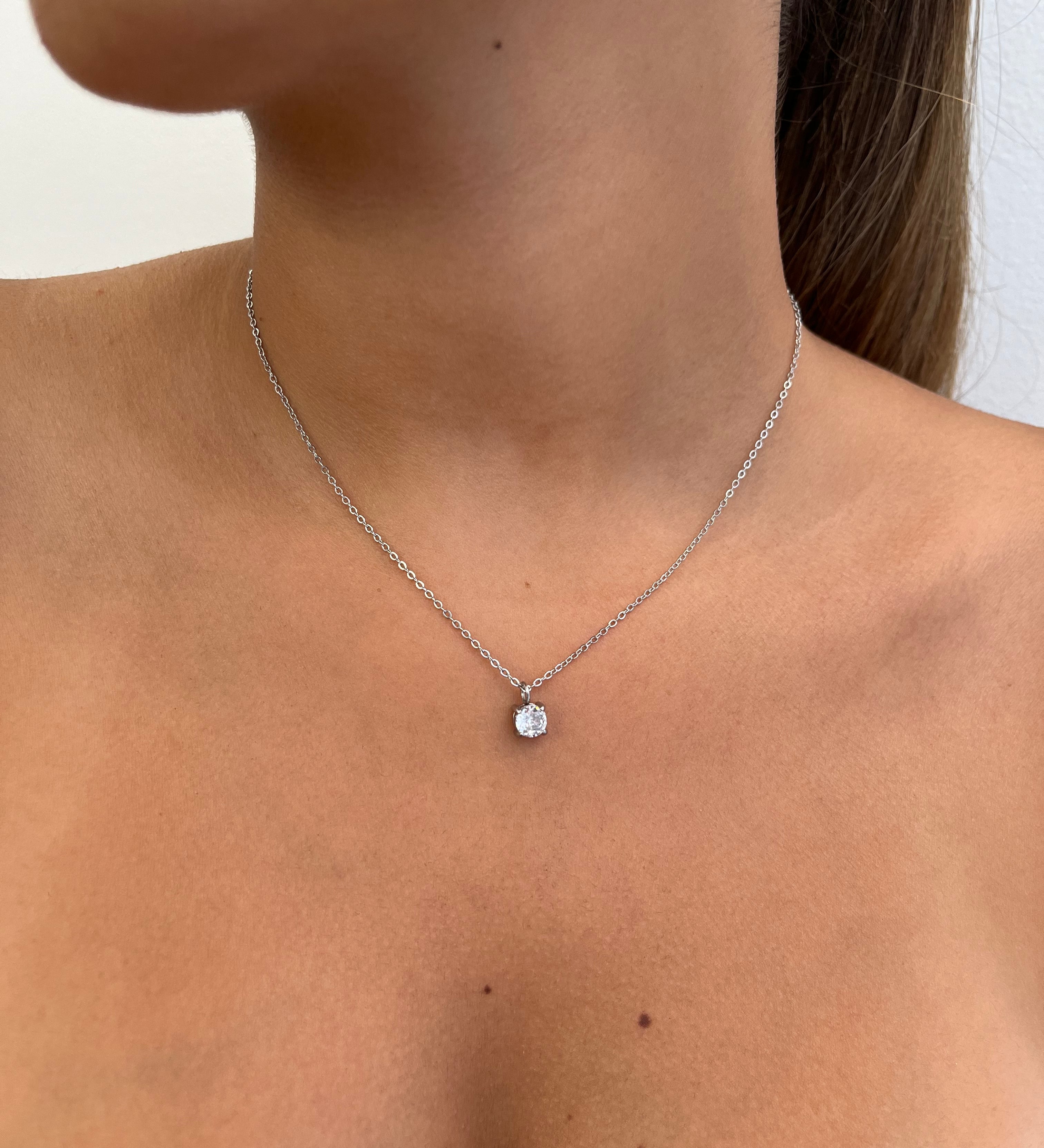 Good Stainless Steel Necklace (available in Gold or Silver)
