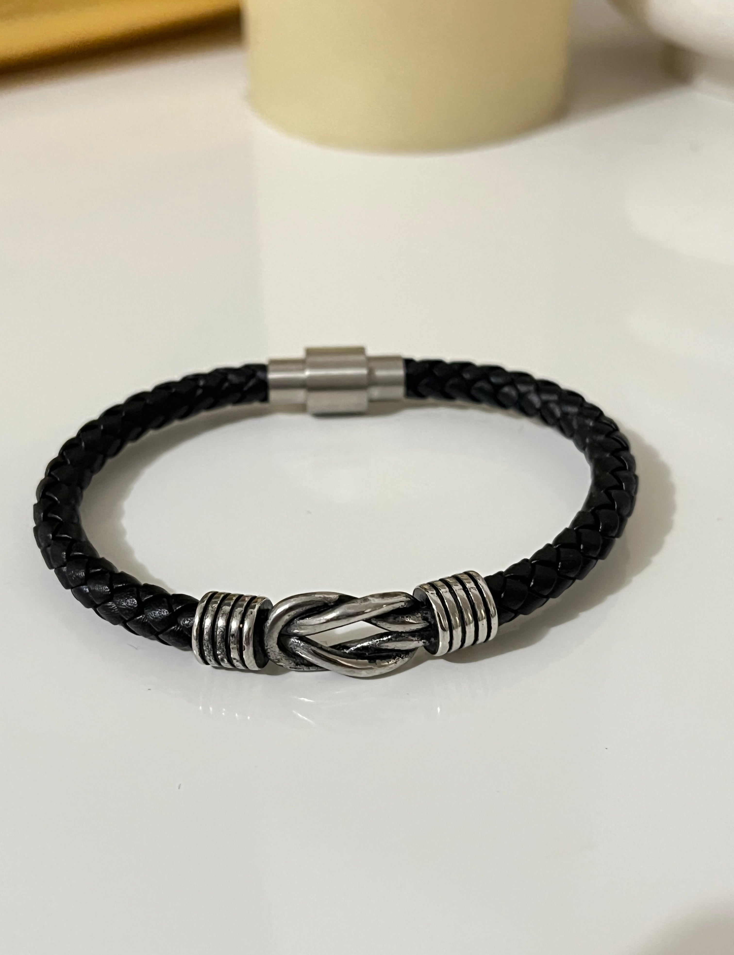 Bracelet homme Elija en cuir tressé noir à nœud argenté - Ordiajade