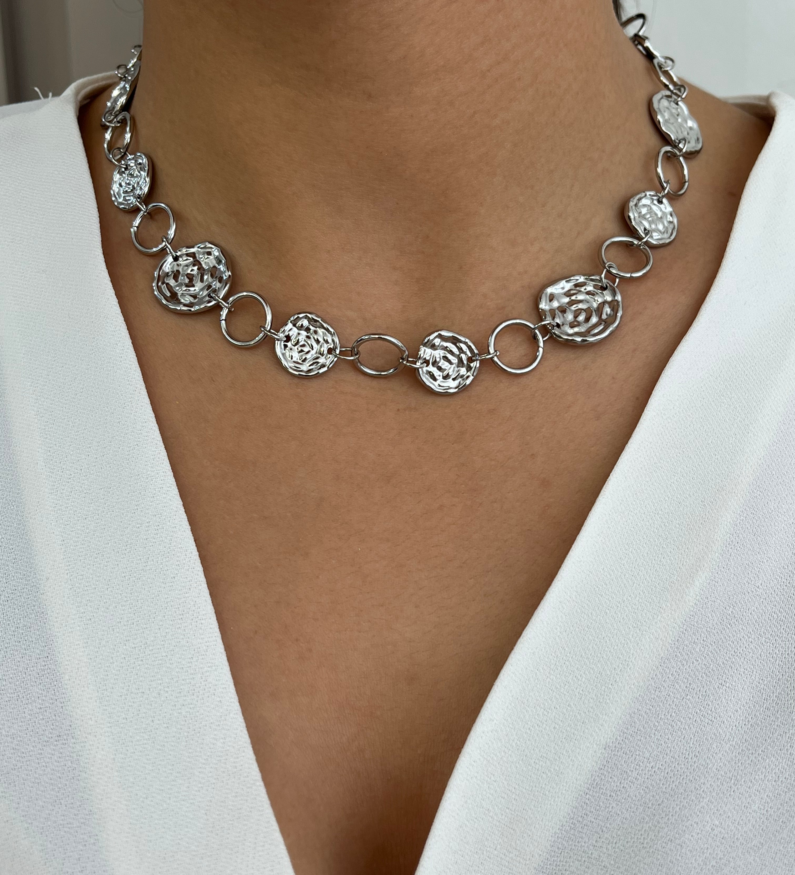 Collar Fiyi