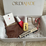 Boxe Noel Girly  bijoux parfum chaussettes sucre d’orge  mascara 