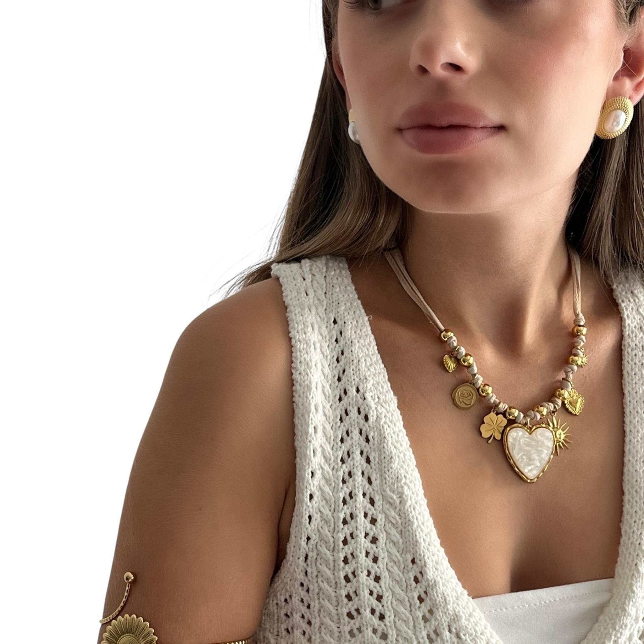 Collier Celina  doré en acier inoxydable 316L et tissu  Ordiajade, résistant à l’eau et hypoallergénique