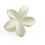 Barrette cheveux blanche forme fleur 