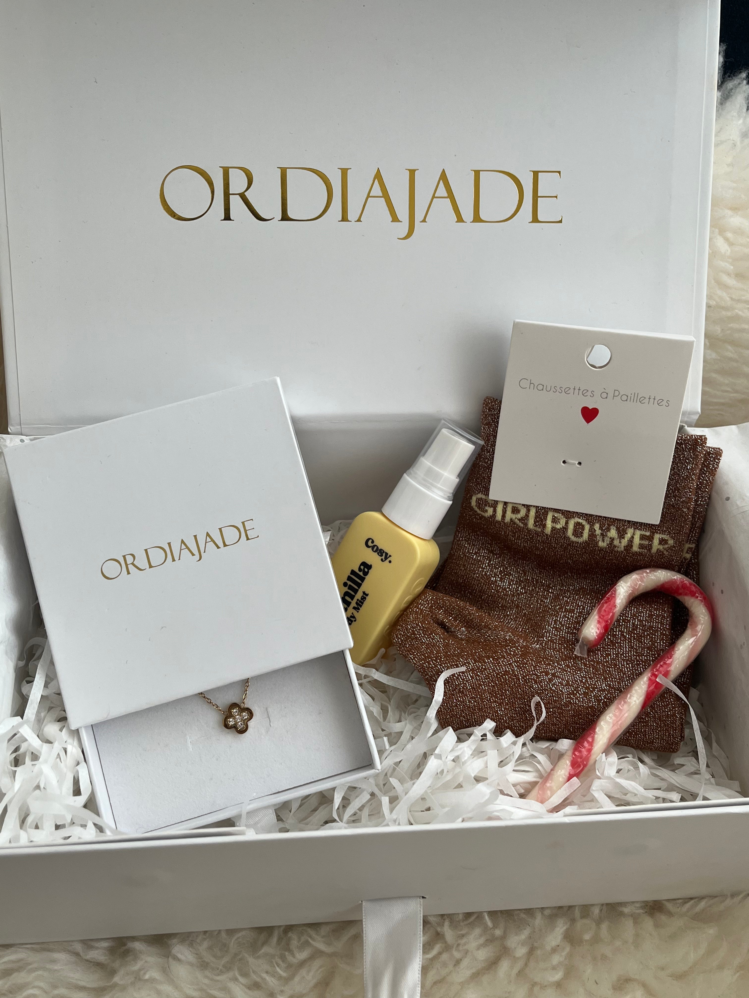 Boxe Noel anniversaire saint  Valentin parfum bijoux cadeau 