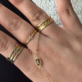 LISA CROSS RING