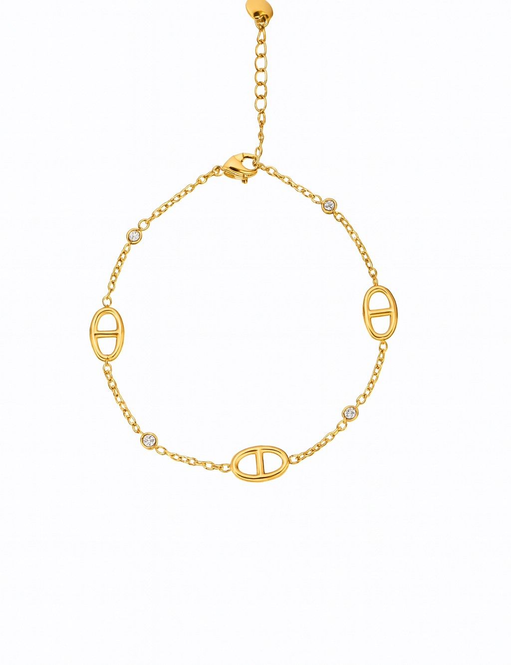 Bracelet Erika en acier inoxydable doré posé sur fond blanc