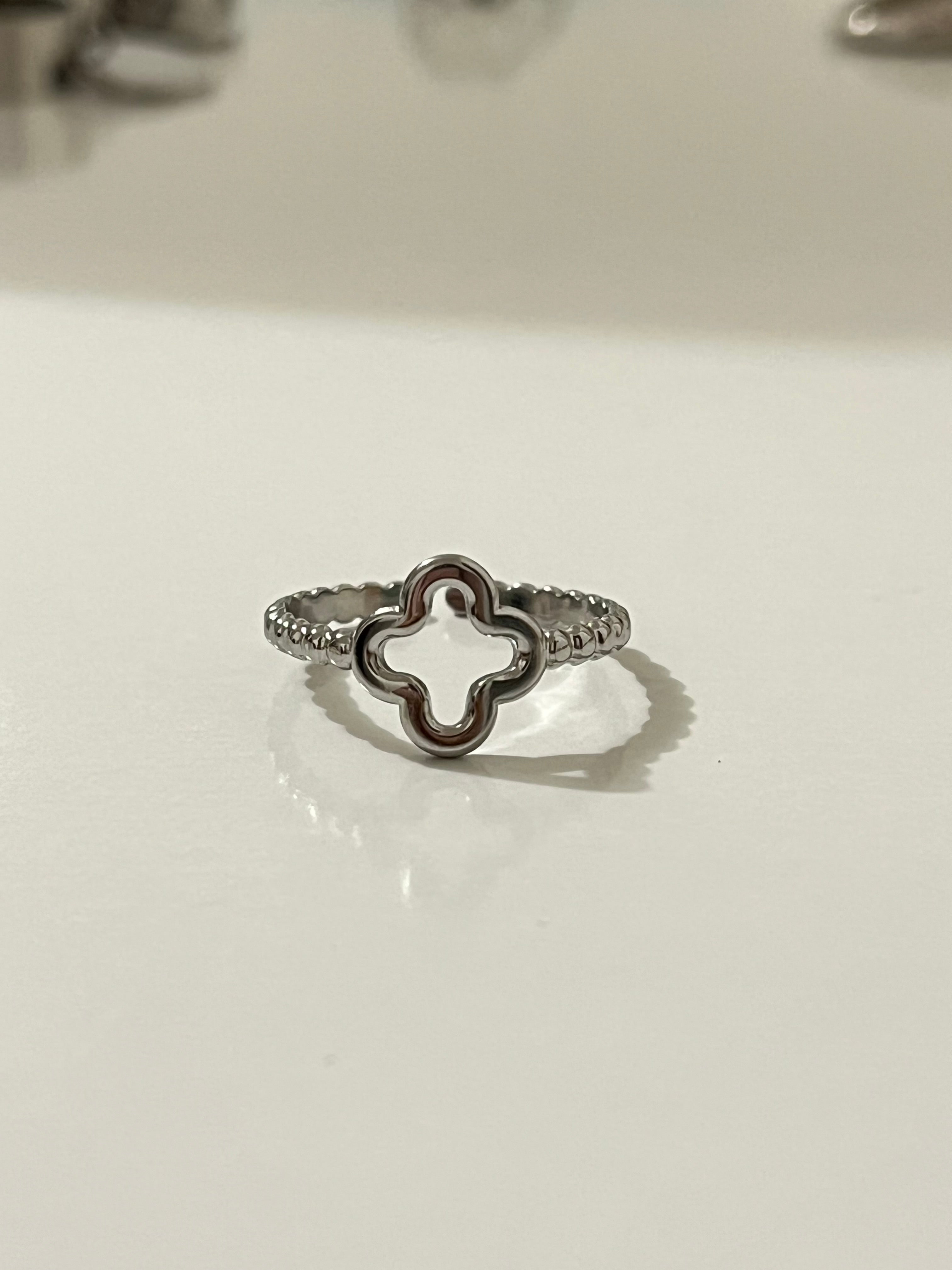 bague-good-trefle-argente-ordiajade.j