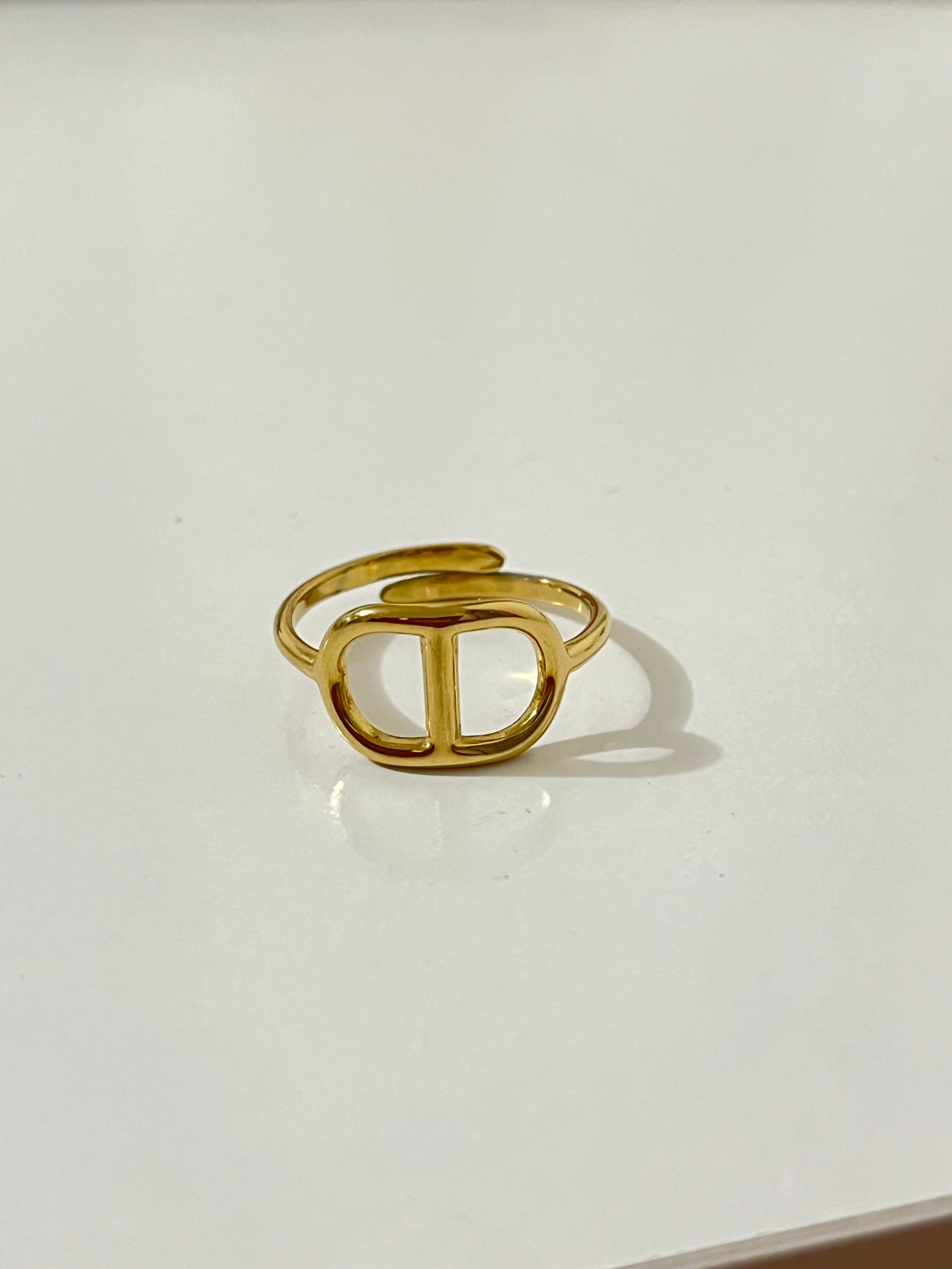 Bague Jun en acier inoxydable doré motif anneau entrelacé - Ordiajade