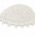 Bonnet en crochet blanc orné de perles délicates, accessoire de mode tendance Ordiajade