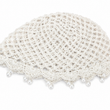 Bonnet en crochet blanc orné de perles délicates, accessoire de mode tendance Ordiajade