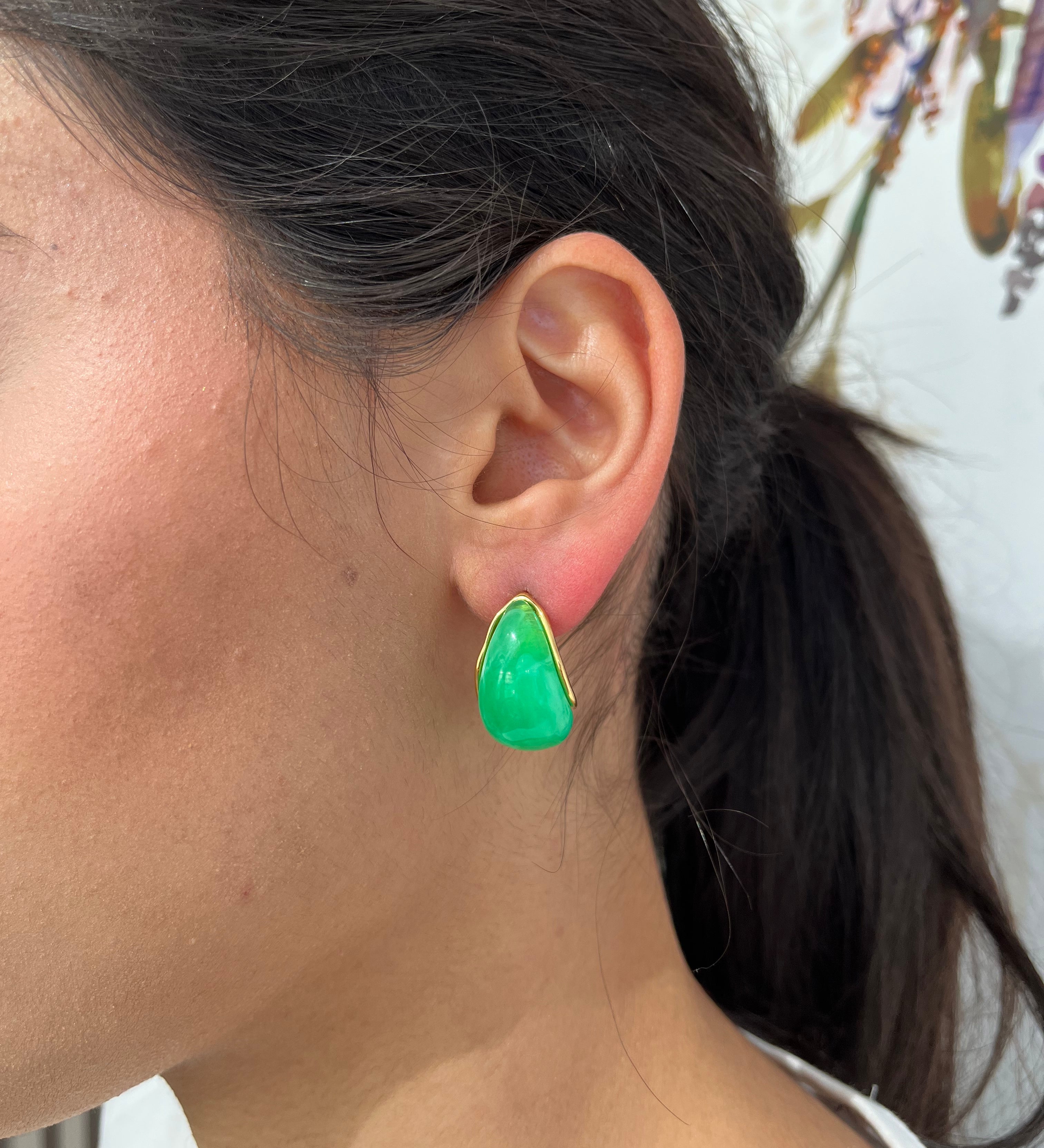 Boucles d'oreilles Horia vertes style goutte d'eau en acier inoxydable.