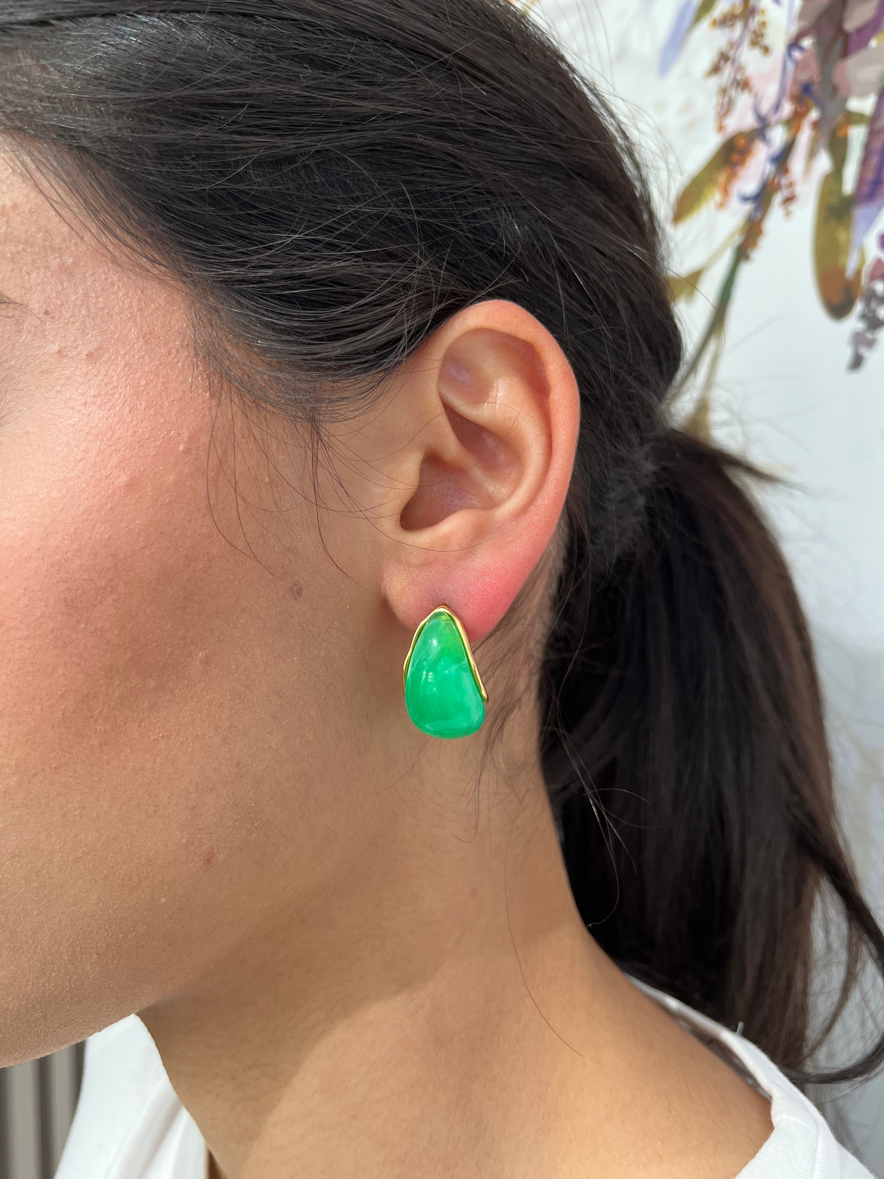 Boucles d'oreilles Horia vertes style goutte d'eau en acier inoxydable.