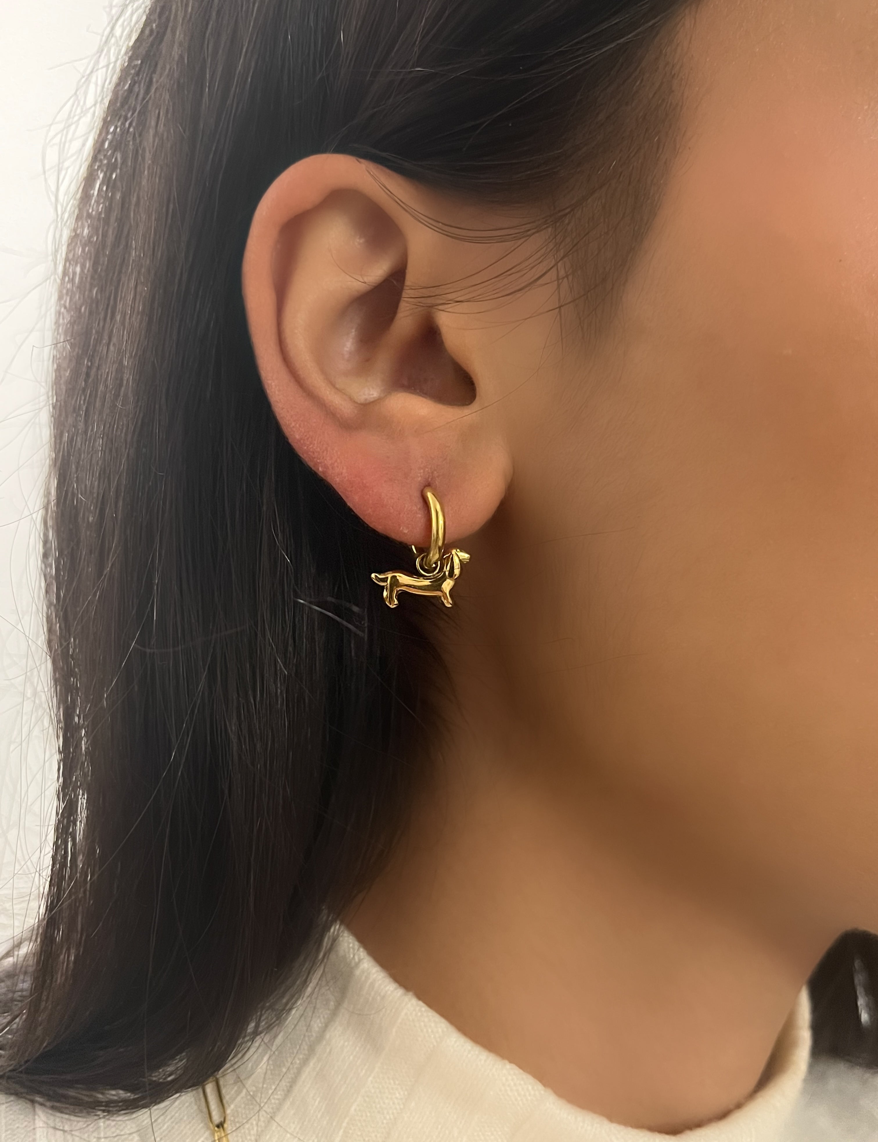 Boucle d’oreille Dog  chien doré en acier inoxydable 316L résistant à l’eau