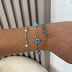 Bracelet Sirène porté en accumulation de bijoux au poignet - Ordiajade