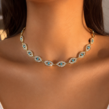 Collier Eye Bleu en acier inoxydable avec des motifs d'œil protecteur porté au cou Ordiajade