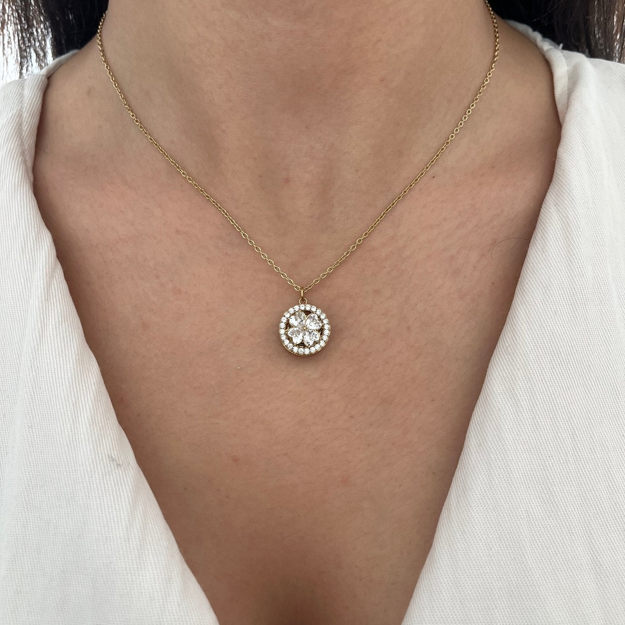 Collier Lotus Anti-stress en acier inoxydable doré avec pendentif rotatif porté au cou - Ordiajade