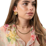 Collier chaîne plate dorée mailles serpent Serpentia - Bijou Ordiajade porté.