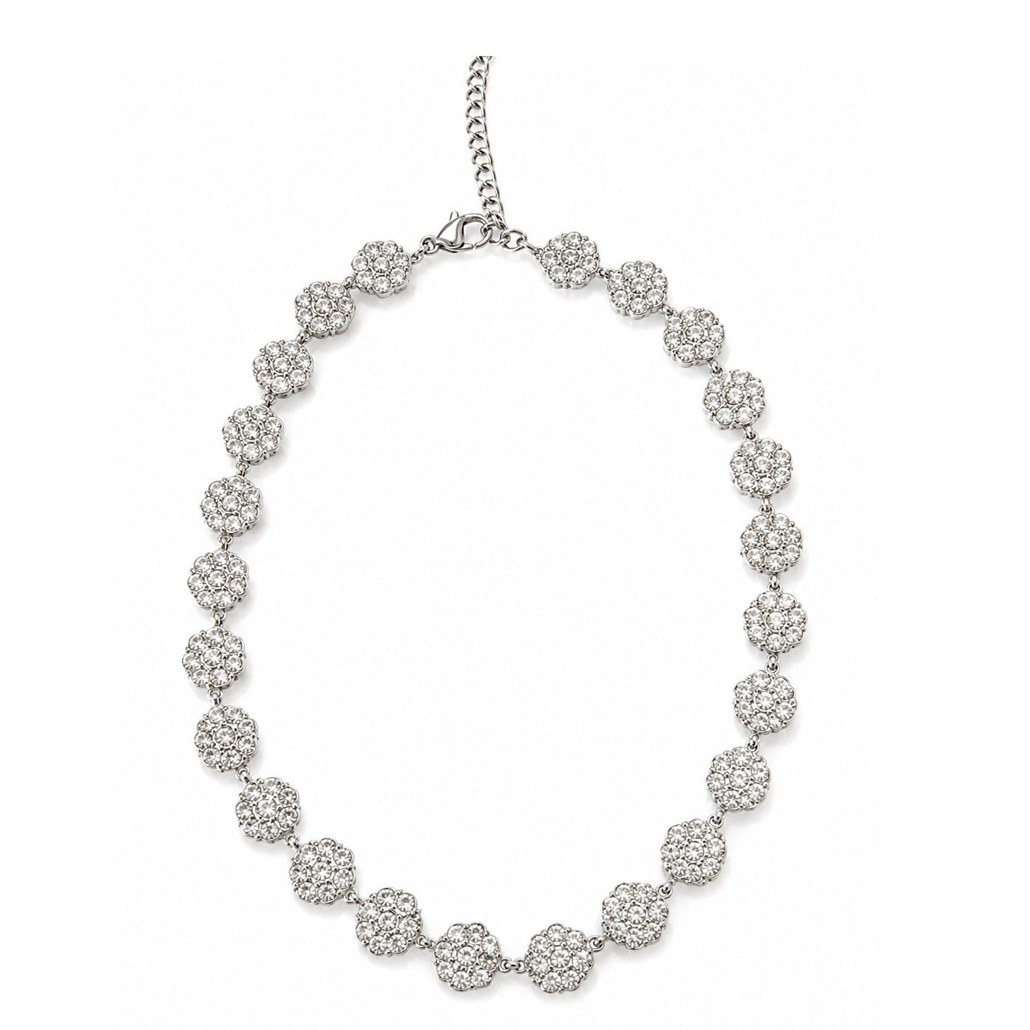 Collier  nacri argenté en acier inoxydable avec rangée de petites fleurs blanches posé en cercle à plat - Ordiajade