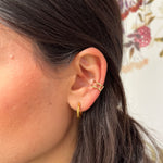 Earcuff Lucia en acier inoxydable doré à double anneau porté à l'oreille - Ordiajade