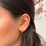 Earcuff Lucia en acier inoxydable doré à double anneau porté à l'oreille - Ordiajade