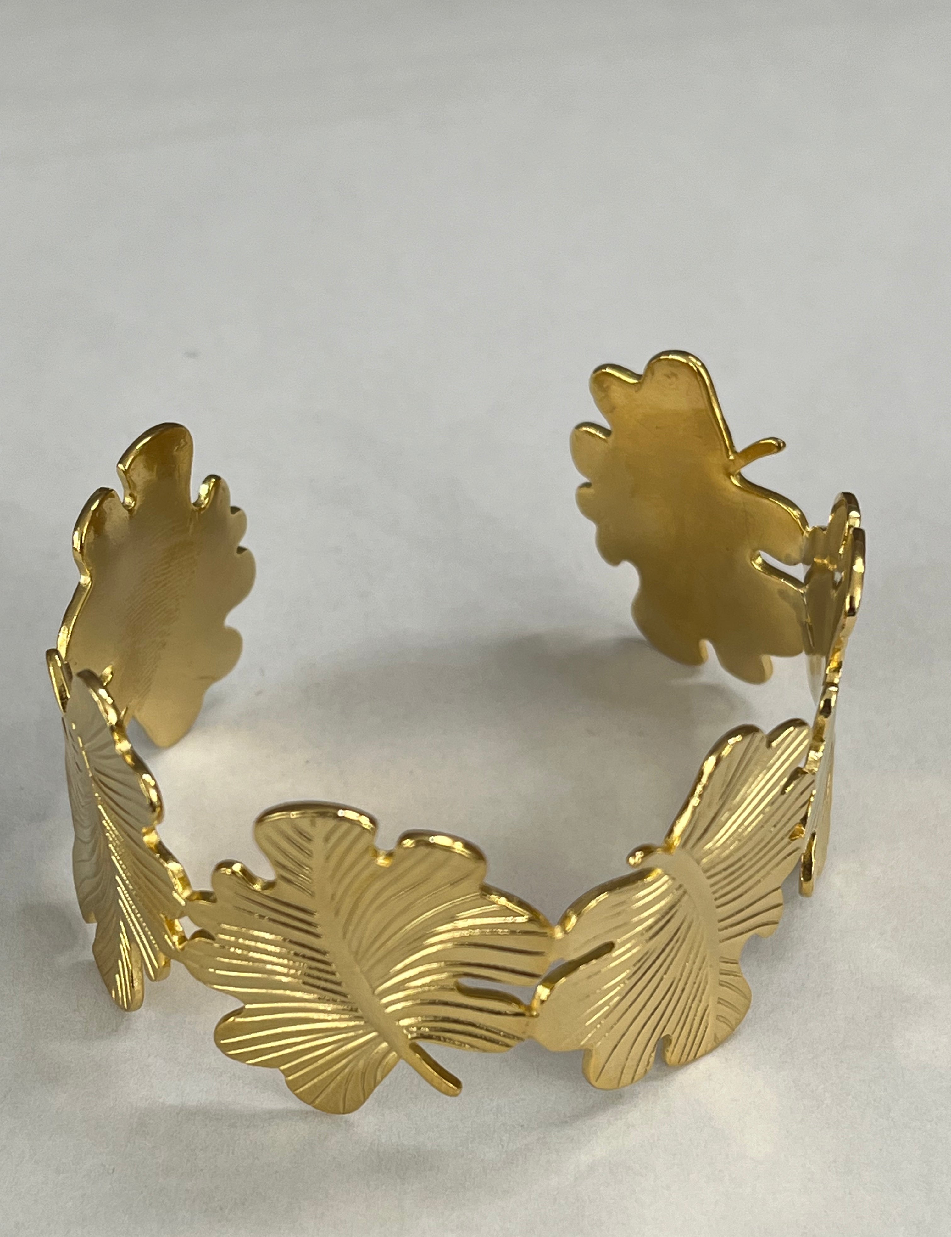Bracelet rigide jonc Gaara doré sculpté motif feuilles - Ordiajade