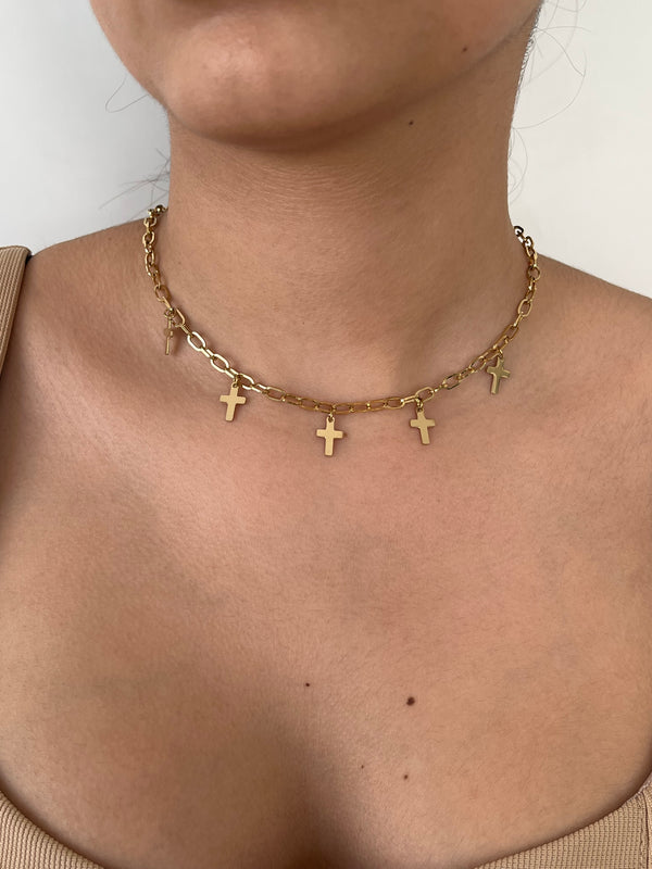 Collier Chandix Croix (existe en Doré ou Argenté)