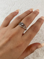 Cinderella ring (available in gold or silver)