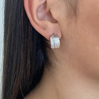 Boucles d'oreilles Zila (existe en Doré ou Argenté)